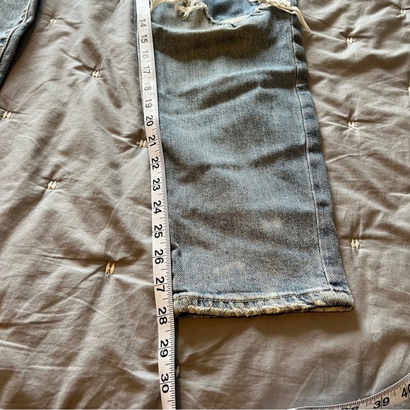 Old Navy Women's High Rise O.G Straight Patchwork Light Wash Jeans Size 6 - Picture 14 of 14